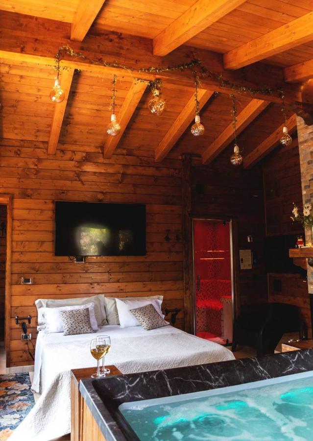 Mini Spa In Chalet Bosco E Trullo 奇斯泰尼诺 外观 照片